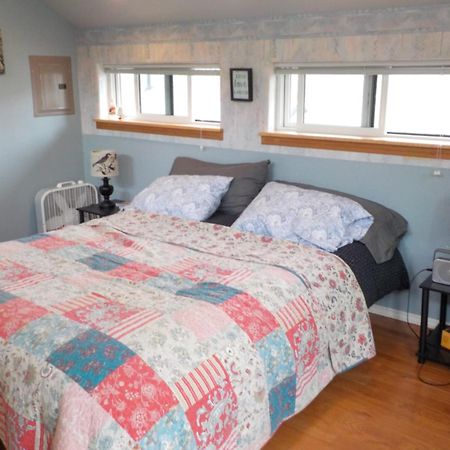 Oceanfront Studio/Loft: Alpacas, Oysters & Kayaks Shelton Exterior photo